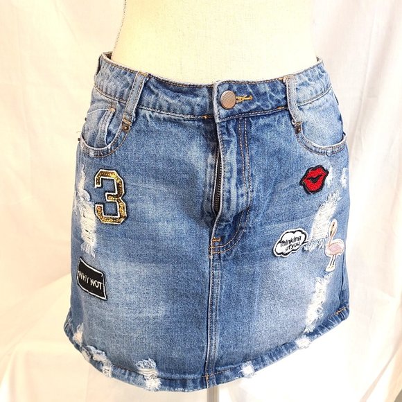 Denim Blvd Blue Jean Denim Mini Skirt Juniors Med Lips Patched #3 Distressed - Picture 1 of 7